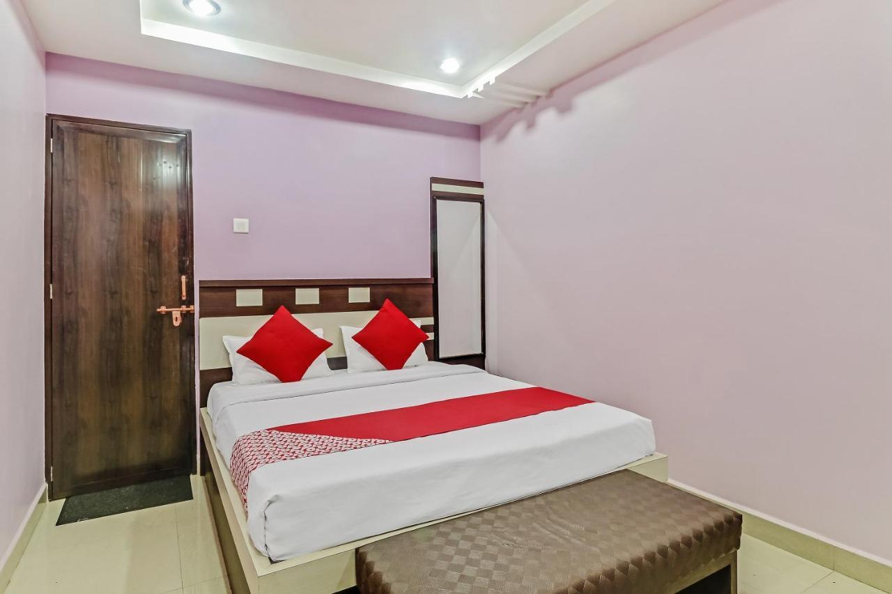 Super Hotel O Royal Raj Nandgaon Exteriör bild