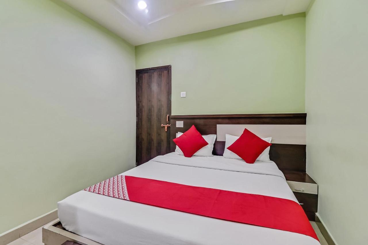 Super Hotel O Royal Raj Nandgaon Exteriör bild
