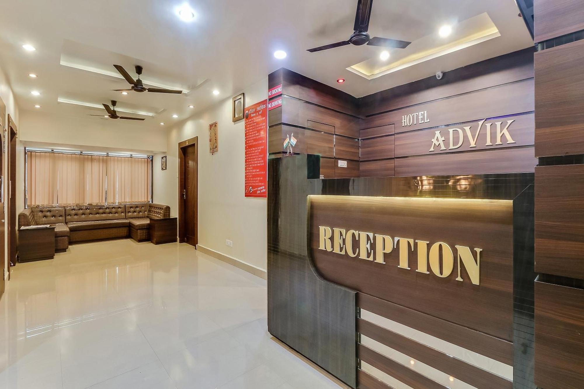 Super Hotel O Royal Raj Nandgaon Exteriör bild